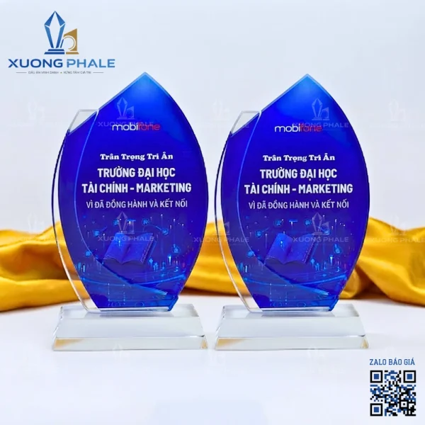 Biểu trưng pha lê in logo MobiFone